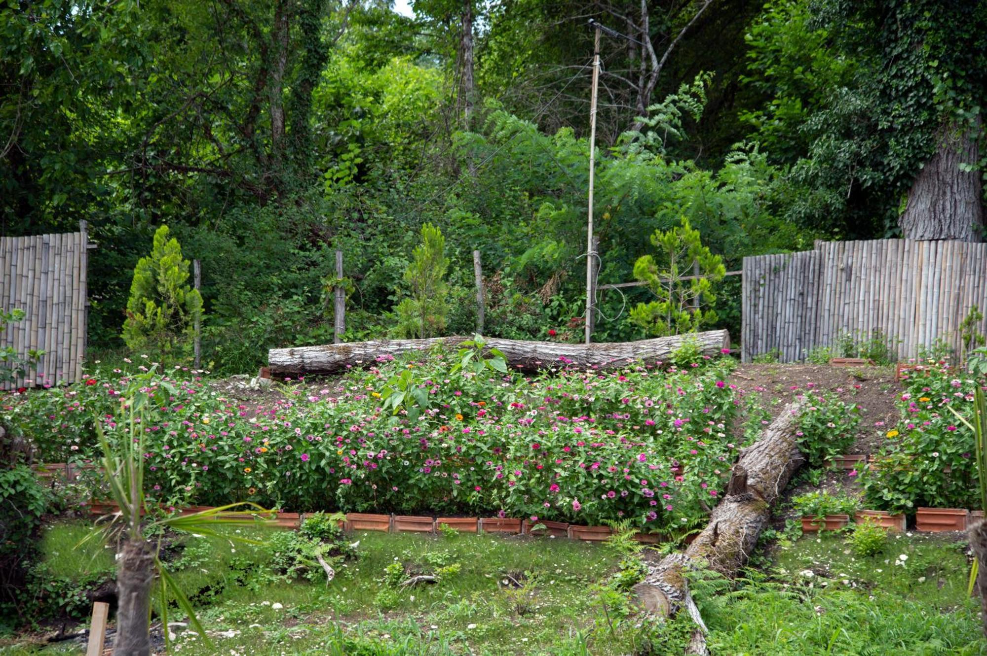 Gordela Hotel Gordi Luaran gambar